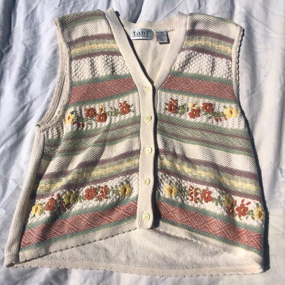 granny style top (floral)